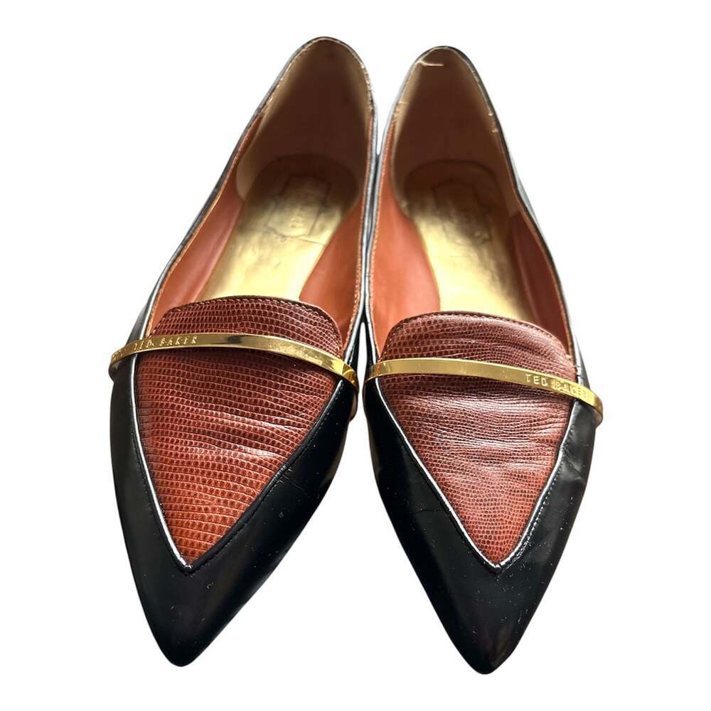 Ted Baker London pointed toe flats Size 7.5